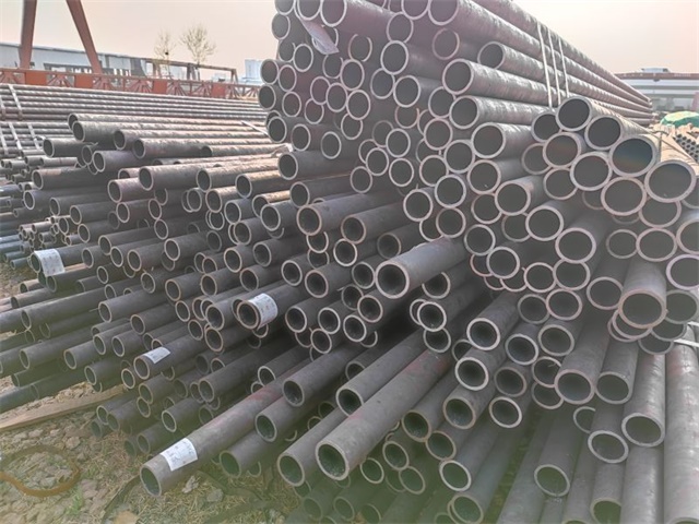 历城历城小口径<a href='https://licheng.sdwufengg.com/' target='_blank' title='历城无缝钢管'><strong>历城无缝钢管</strong></a> 20# 流体输送历城历城无缝钢管 历城小口径历城历城无缝钢管 20# 流体输送历城历城无缝钢管